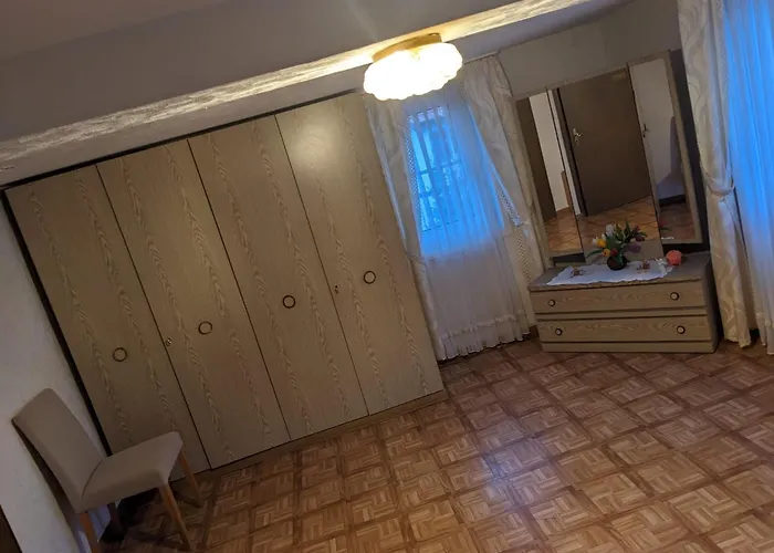 Anton Schuler Апартаменты Niedenstein